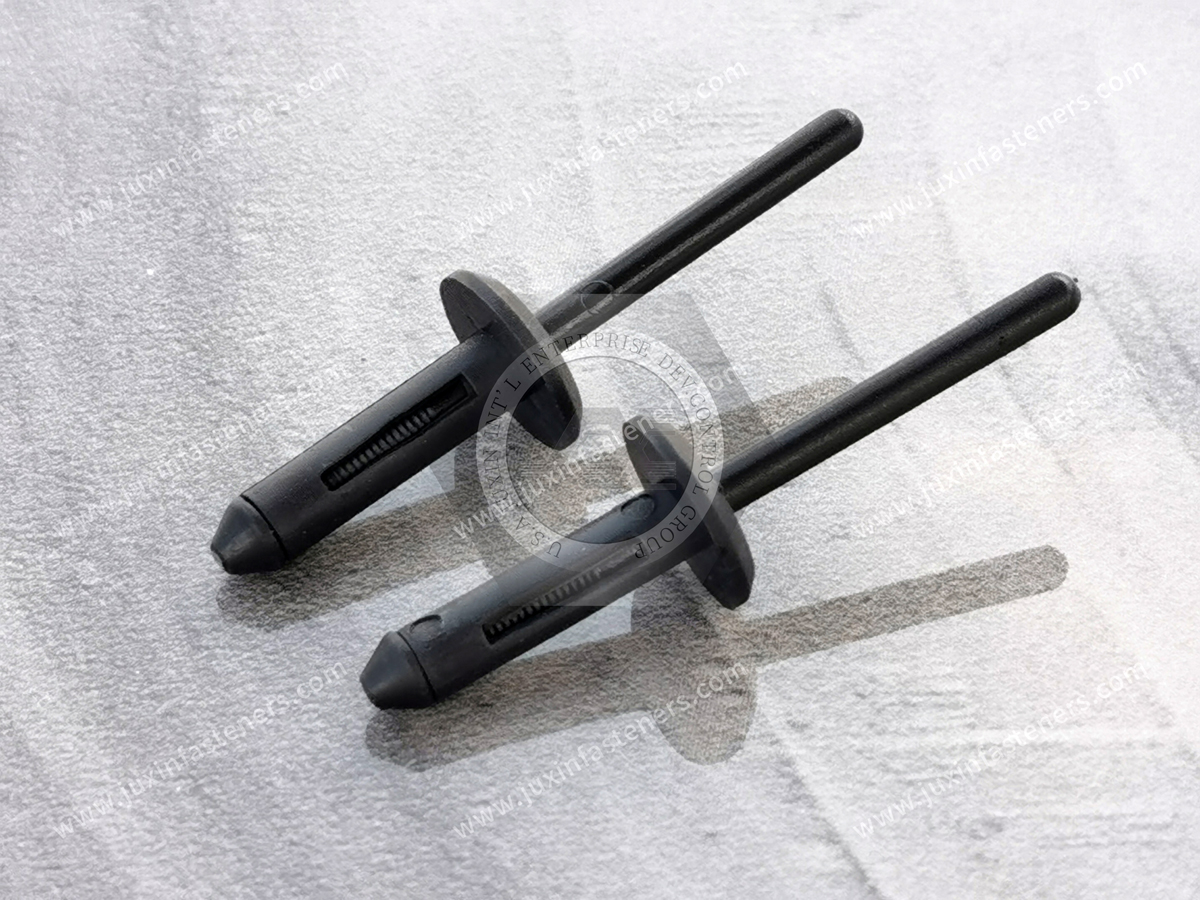 JX-13M01300 自動車用一般プラスチックブラインドリベット