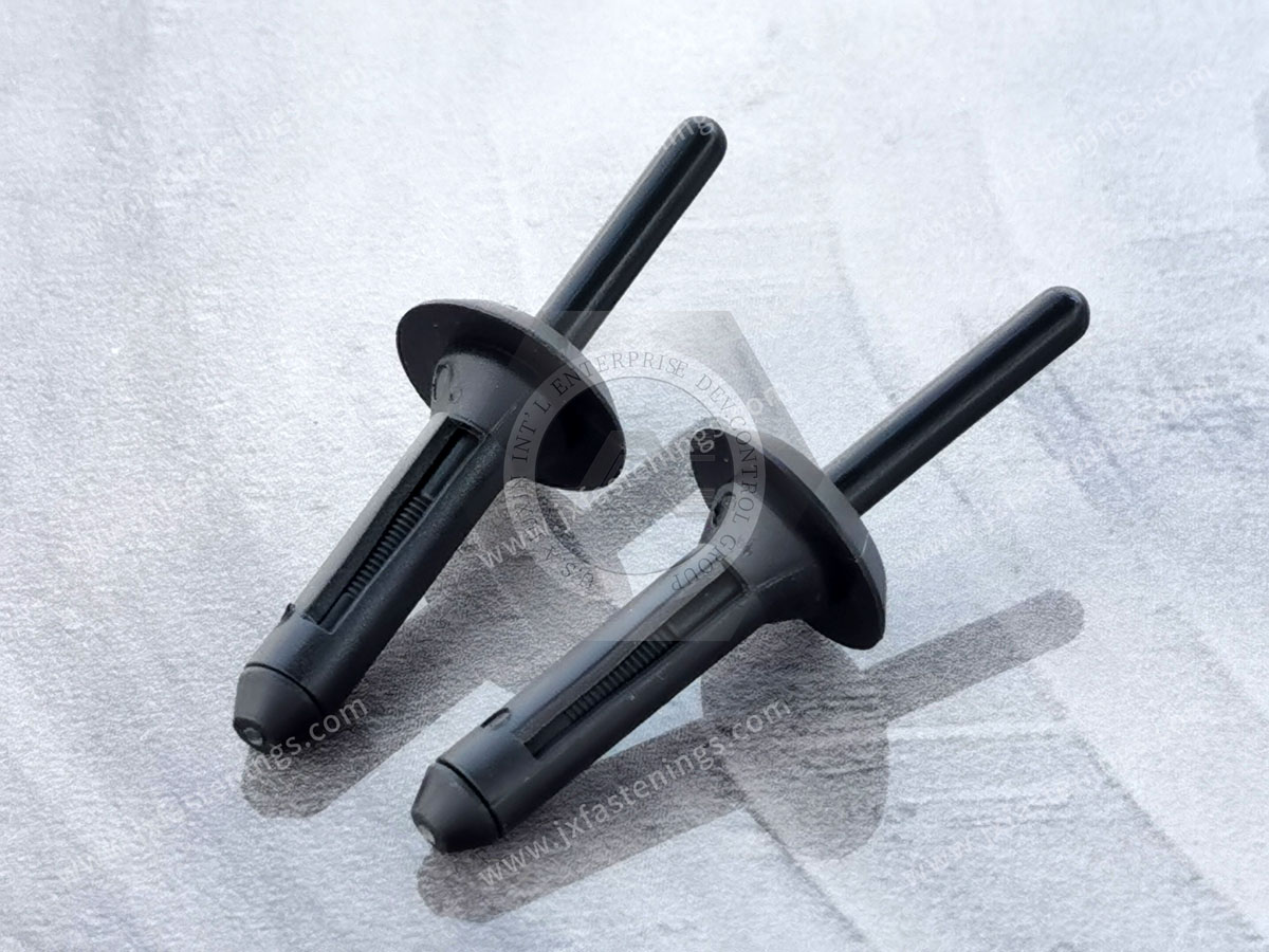 JX-13M01692 自動車用一般プラスチックブラインドリベット
