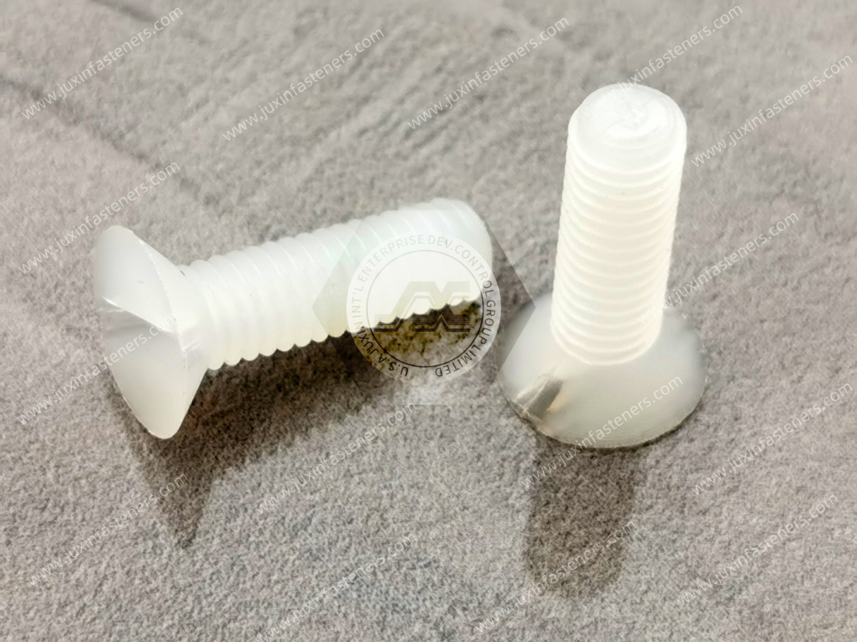 PVDF すりわり付き皿ねじ