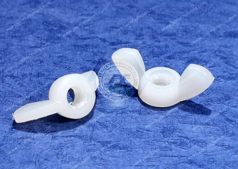 メートルプラスチックナイロン 66 蝶ナット